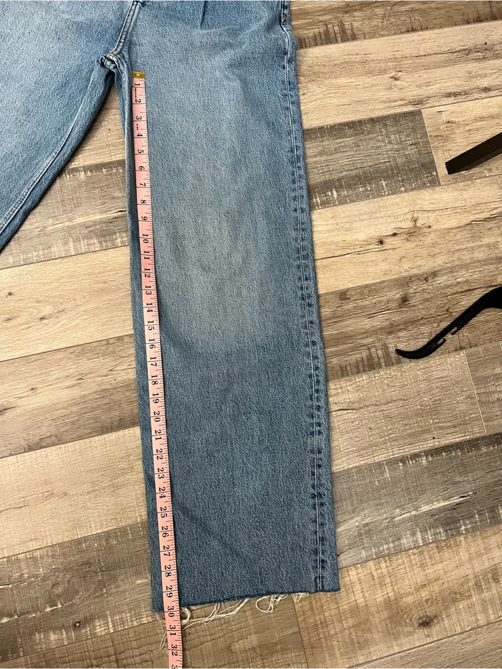 Reformation Light Blue High-Rise Wide Leg Jeans size 24 button closure EUC - Picture 5 of 8